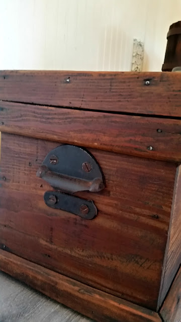 Restored Vintage Tool Box. Share NOW. #farmhouse #decor #vintage #toolbox #eclecticredbarn