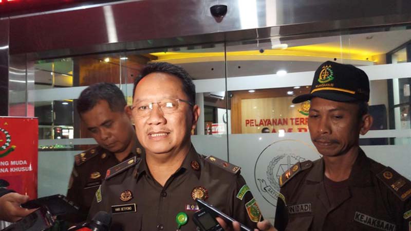 Kejagung Geledah 3 Lokasi Terkait Kasus Korupsi Jiwasraya Kejagung Geledah 3 Lokasi Terkait Kasus Korupsi Jiwasraya