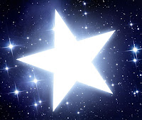 Uzaydaki yıldızlar arasında büyük, parlak, beş köşeli, beyaz renkli ve eğik olan Türk yıldızı