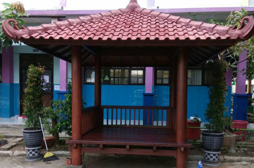 20 Model Desain Taman Belakang Rumah Dengan Gazebo TUKANG TAMAN SURABAYA