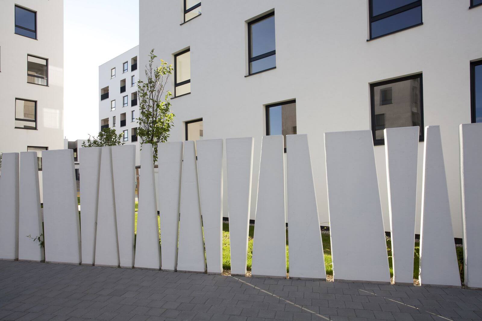 огороженное пространство. ограждение дачного участка. огороженное пространство. ограждения для благоустройства. огороженное пространство.