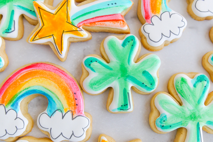 How to Make Watercolor Cookies - Watercolor St. Patrick's Day Cookies