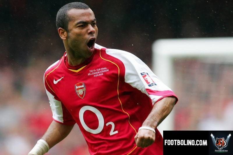 أفضل 10 أظهرة يسرى في التاريخ