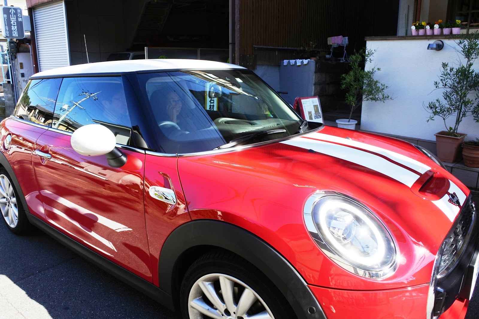 ゆっくりカフェもこもこ日記 ミニは可愛い車です
