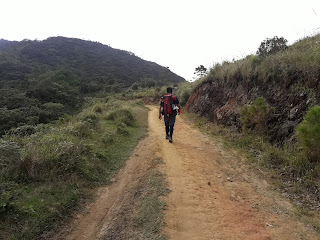 Trail to Ugo SUmmit