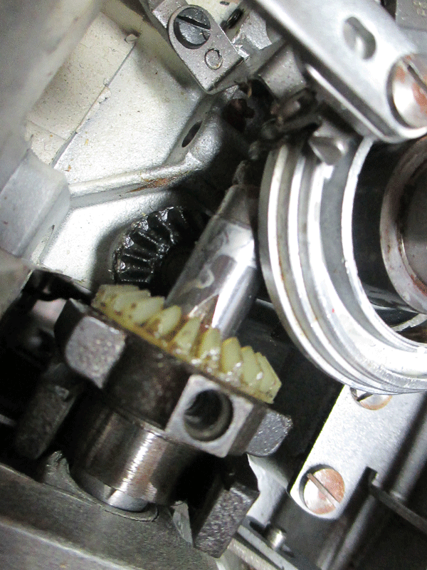 My Sewing Machine Obsession Singer Touch and Sew 638