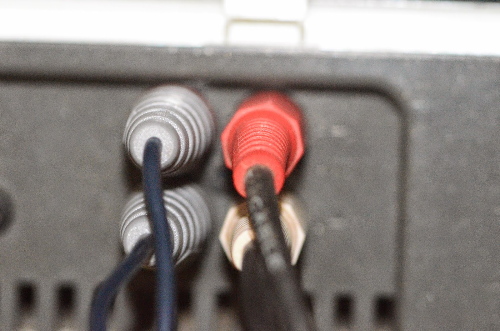 Digitizing Vinyl 04 Connecting amplifier to computer