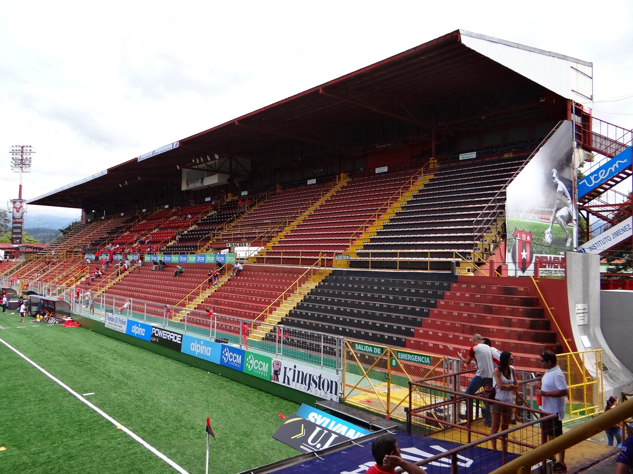 Çare Drogba Estadio Alejandro Morera Soto