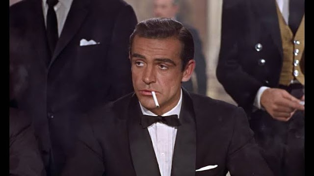 Sean Connery: James Bond actor dies at 90