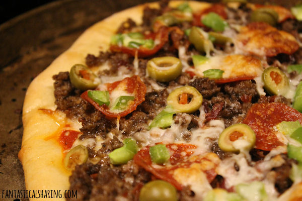 Hamburger Pizza #recipe #pizza #beef #maindish