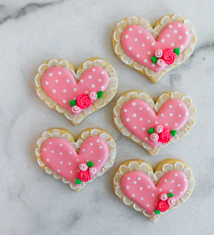 How to Make Lace-Trim Decorated Cookies