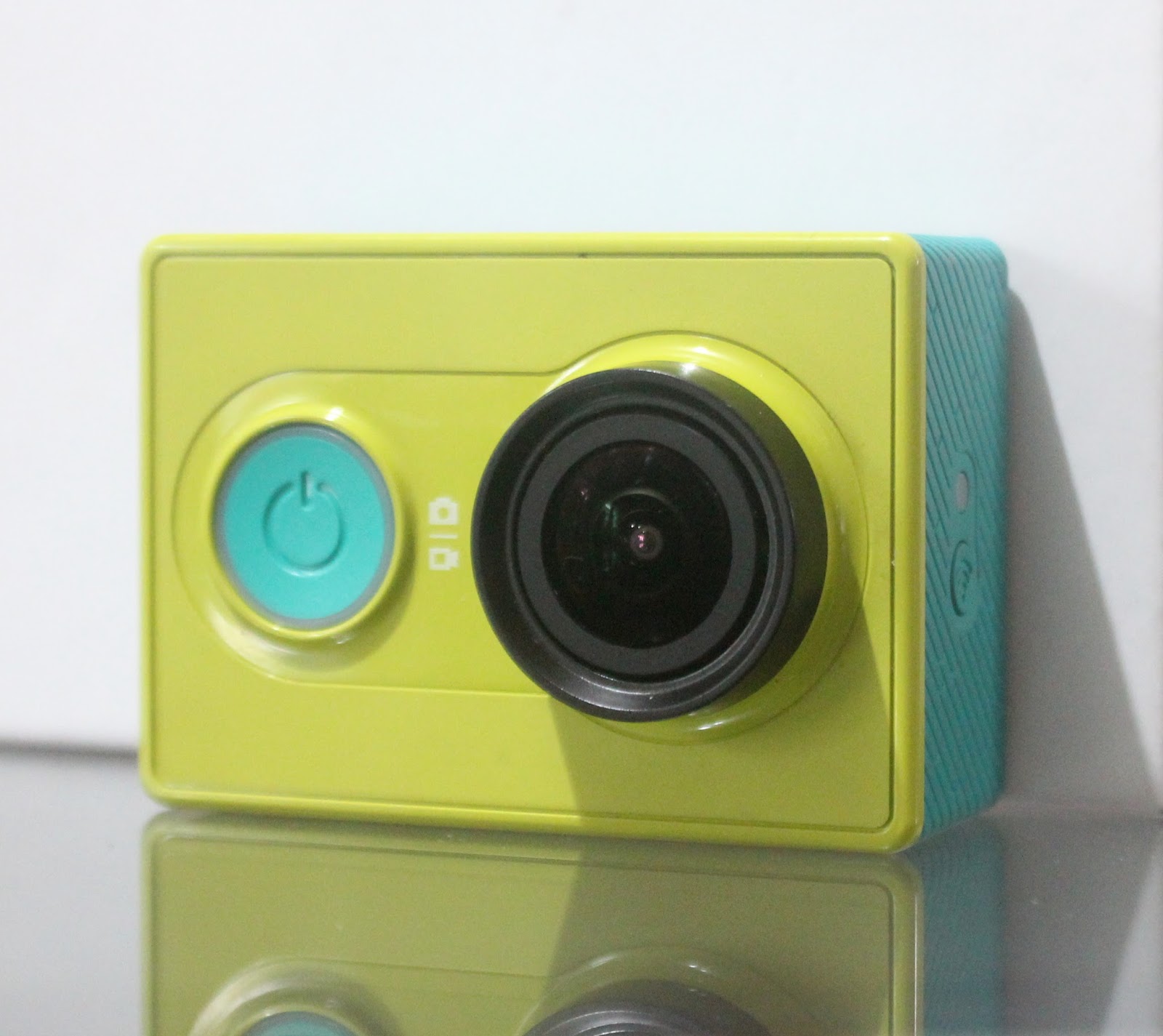 Jual Action Cam Yi Wi Fi Ydxj01xy Bekas Dus Book Jual Beli