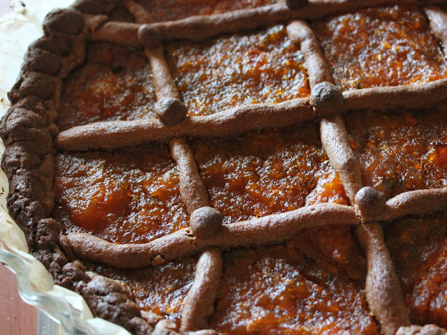 crostata di castagne con marmellata di zucca e lavanda