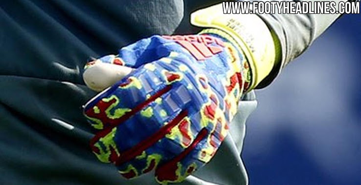 manuel neuer gloves 2019