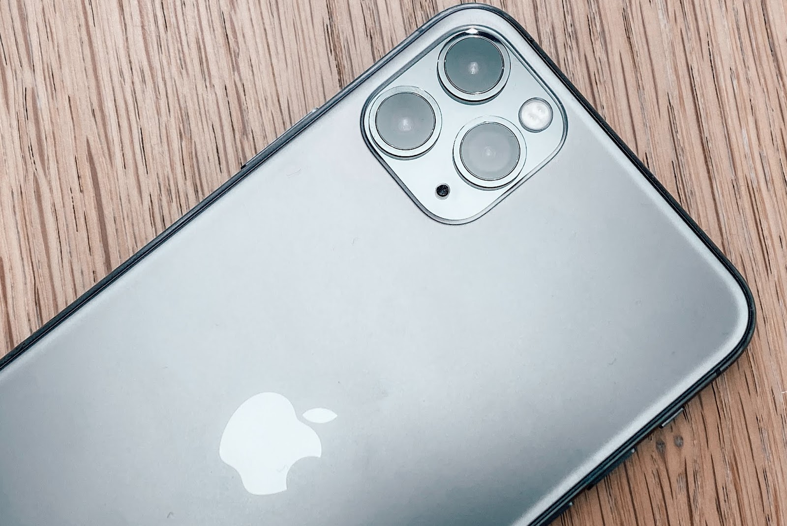 Perlukah iPhone 11, 11 Pro dan 11 Pro Max Menggunakan Anti Gores? | PUKEVA