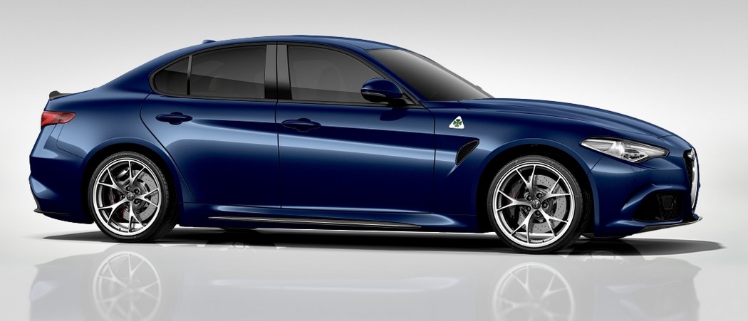 Online Konfigurator Alfa Romeo Giulia Posiert Im