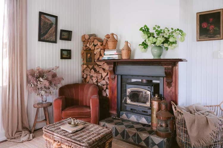 A Cosy Vintage-inspired Holiday Cottage On The Sapphire Coast