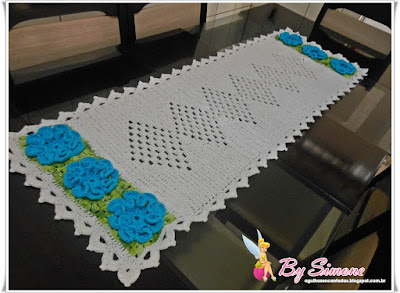 Caminho de mesa em crochê com vídeo aula