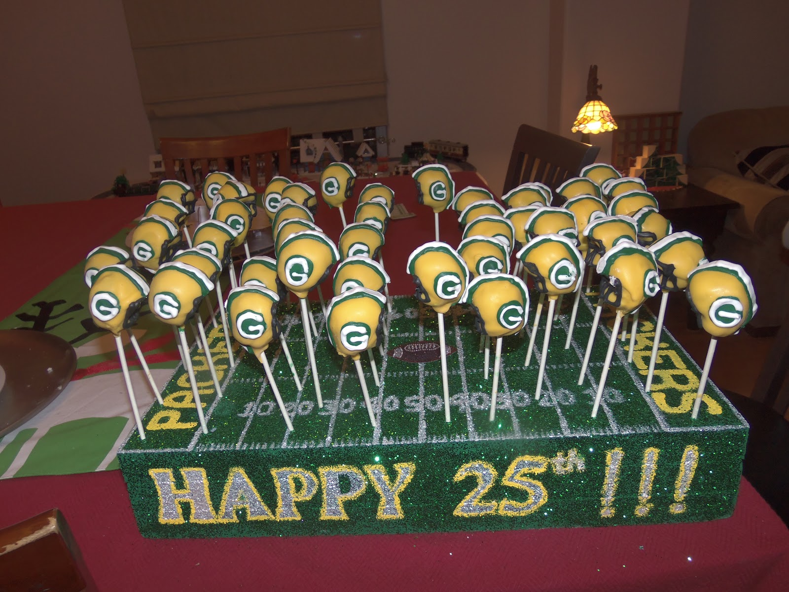 Dreaming in Buttercream Green Bay Packers Cake Pops