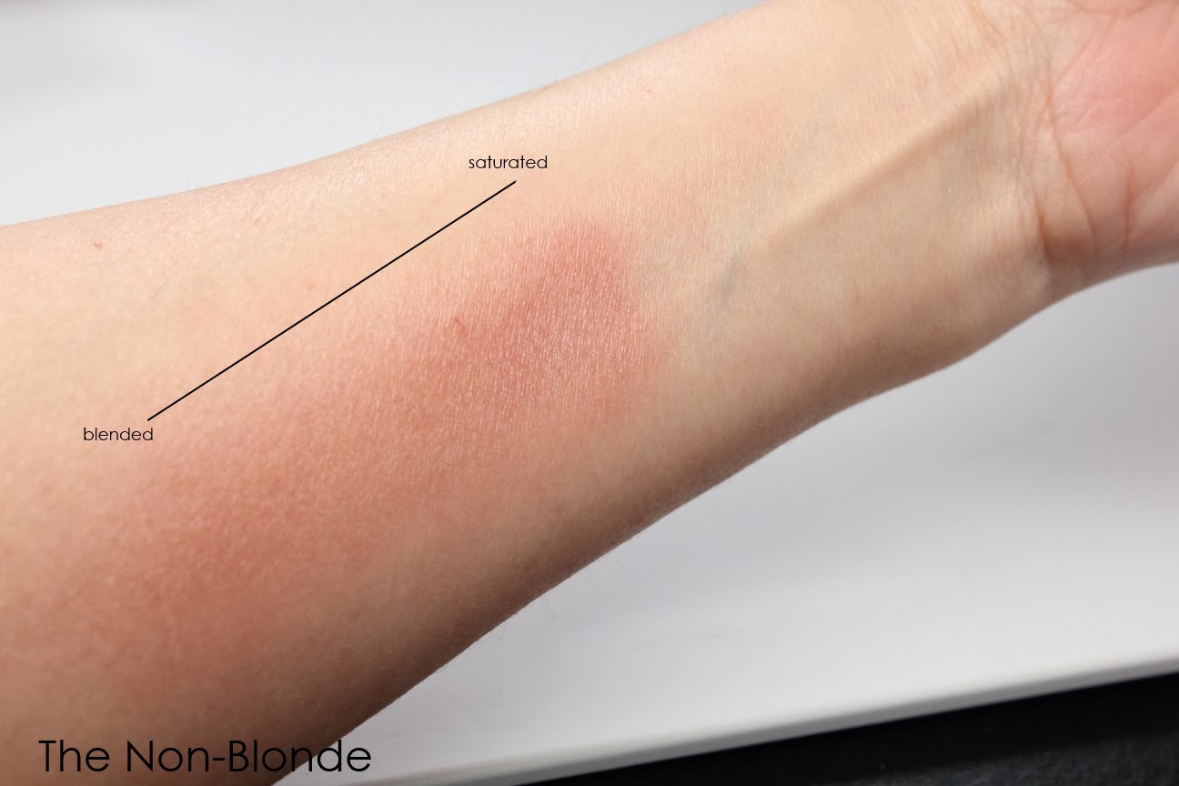 Hourglass Ambient Lighting Blush Mood Exposure The NonBlonde