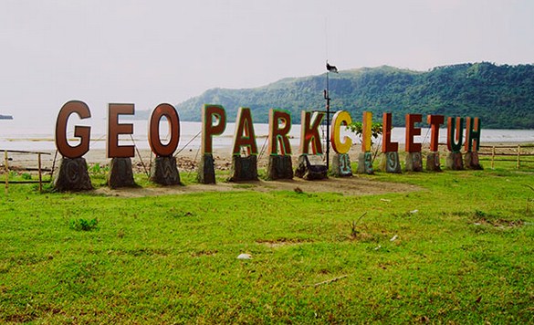 Geopark Ciletuh Sukabumi