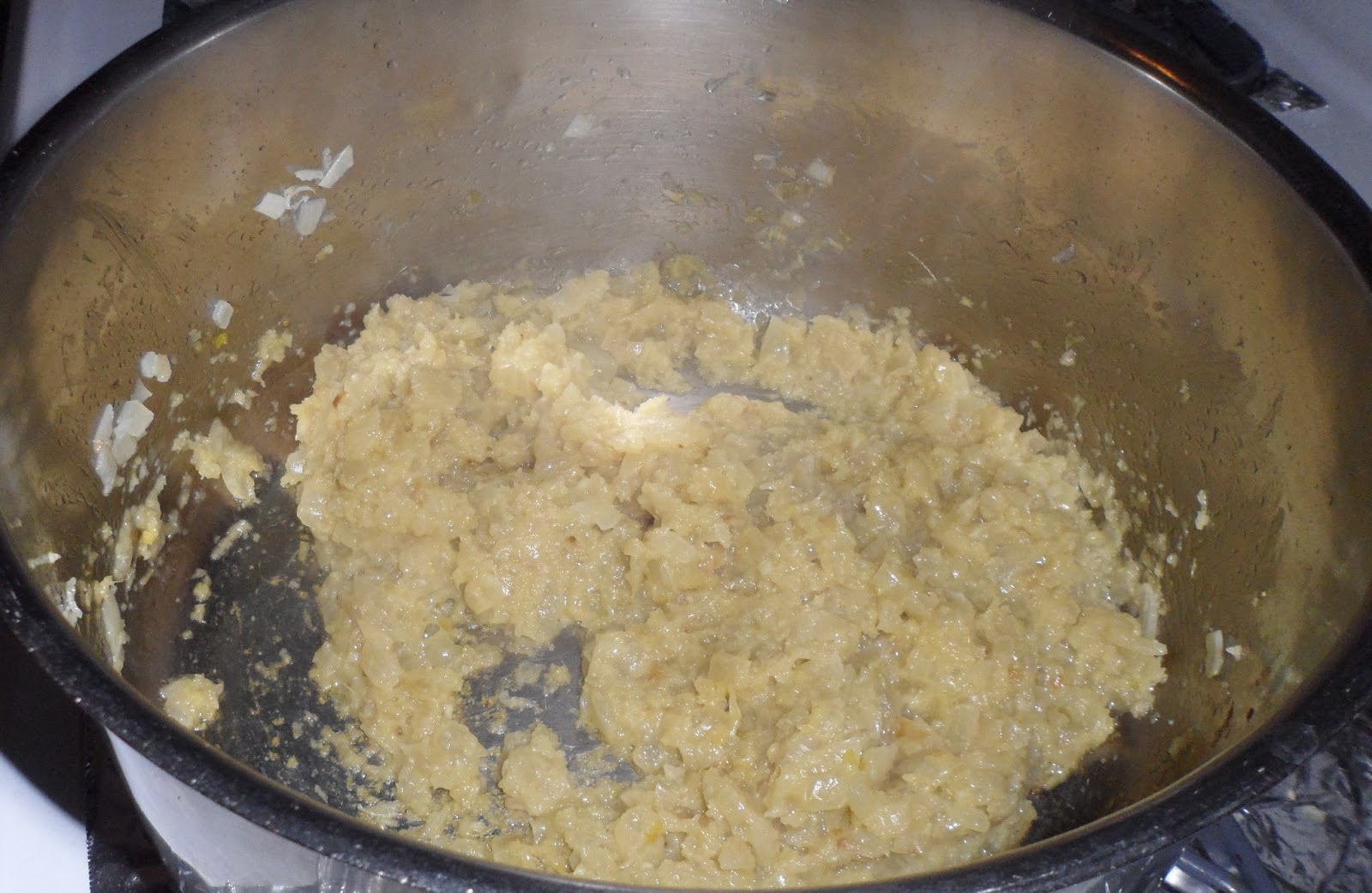 Kelkar Kitchen Indian Cream Sauce with Garlic, Ginger, and Tomatoes