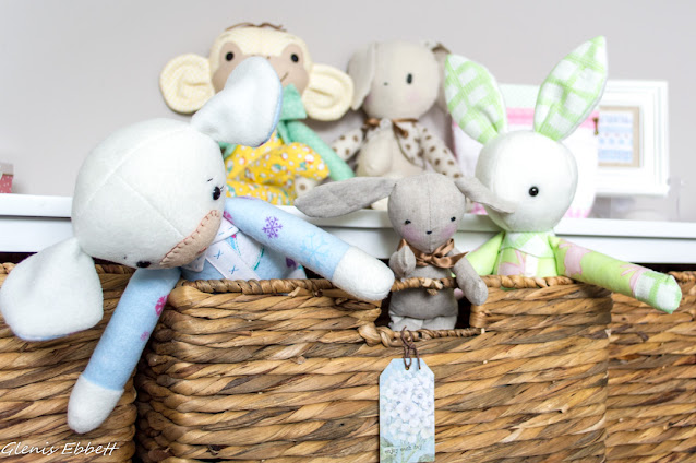 Soft toys, plushies in a basket