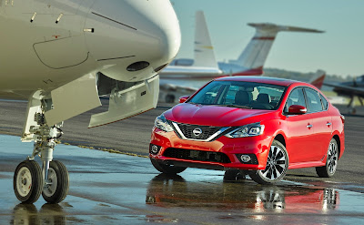 2016_Nissan_Sentra_07.jpg