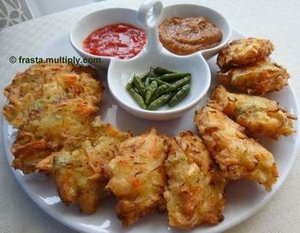 rianasnudi.blogspot.com: Bakwan alias Bala-bala, enaaaaaaaak..... Gila