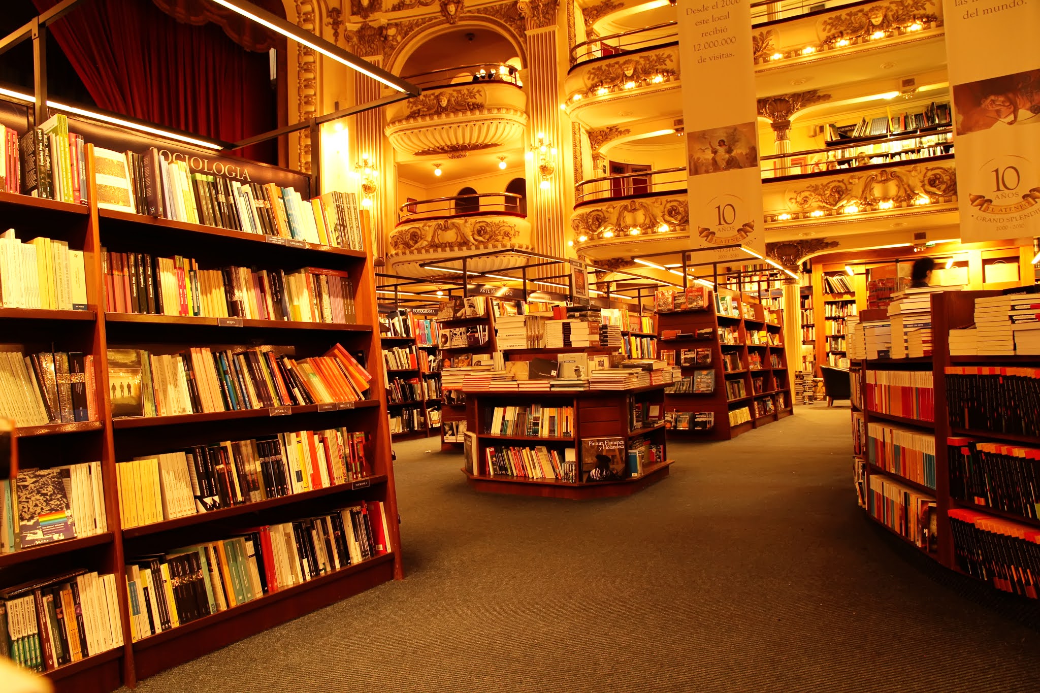 Books are in my life. Картинки bookstore. Фото логотип библиотеки. Book shop Interior. Book shop images.