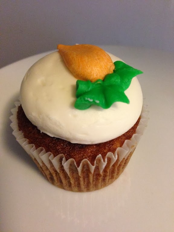 Sugar Daddy's Bakery Cupcake Review DC Outlook