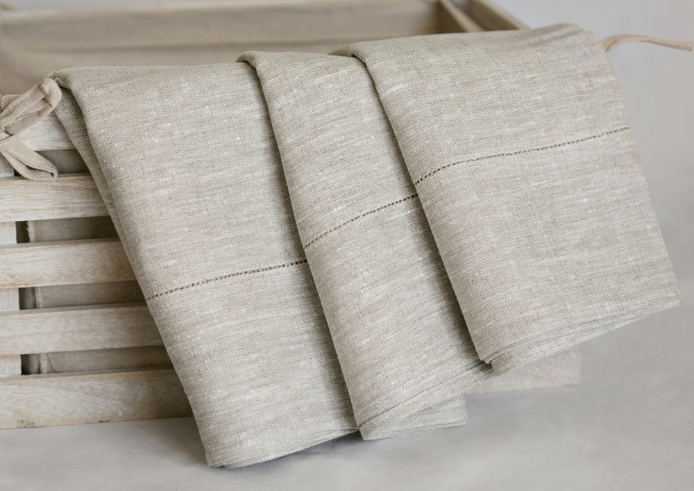 LINEN BATH TOWELS
