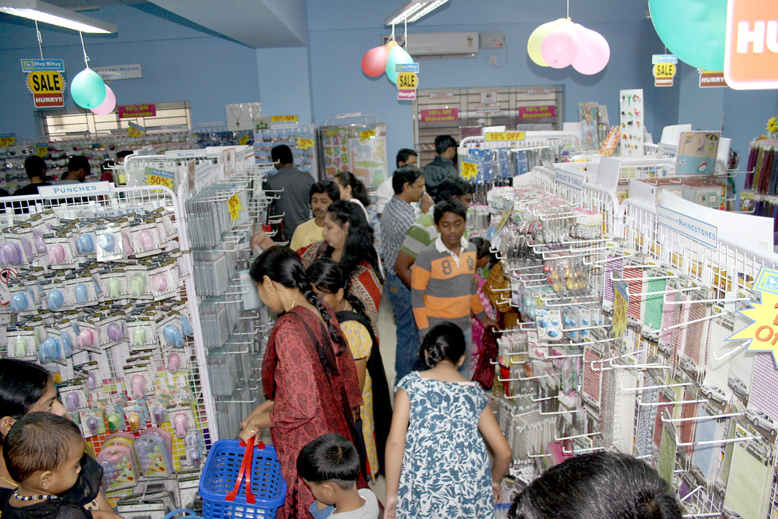 Itsy Bitsy The Blog place The Grand Opening of the 3rd Itsy Bitsy