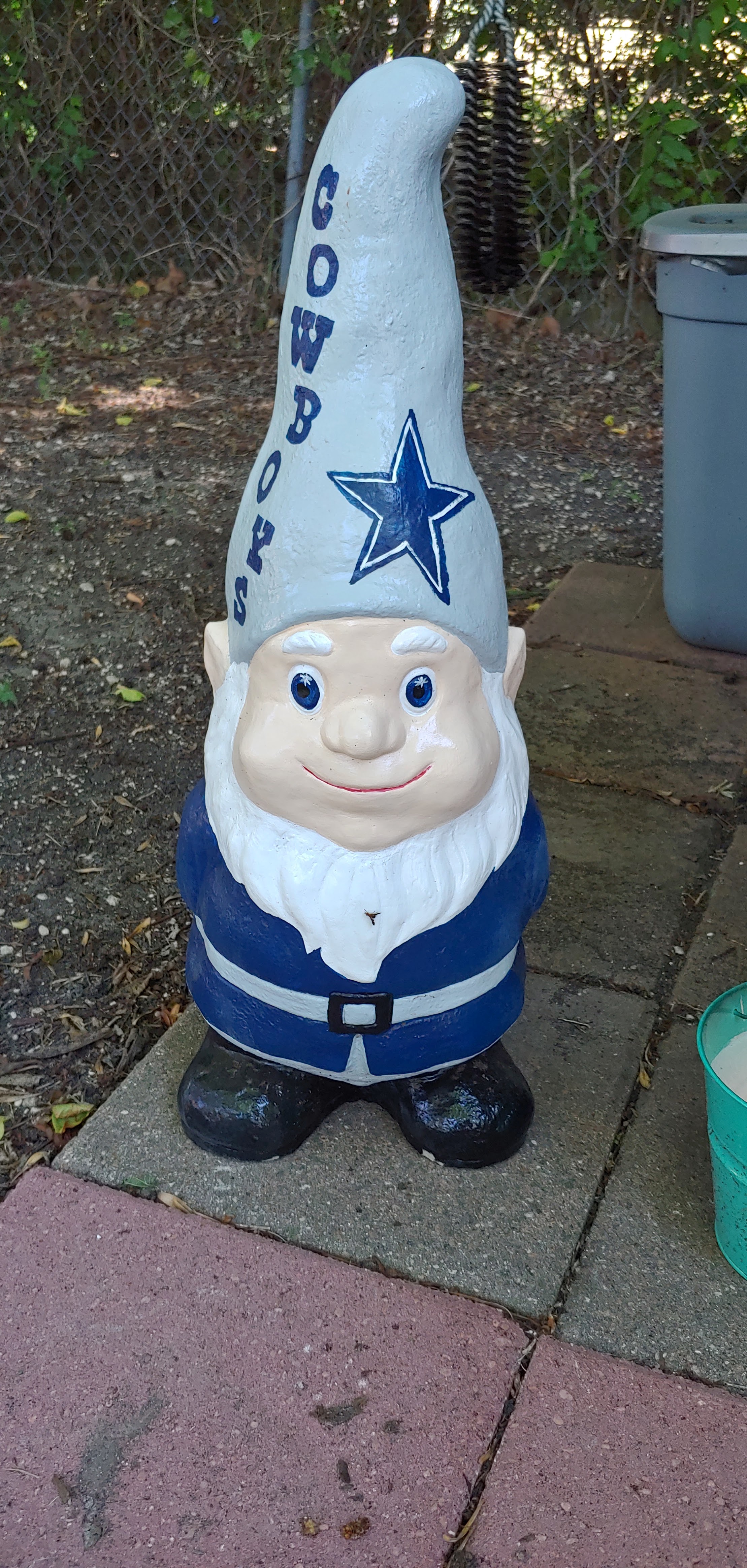 Lou's Quilt'n Corner Spring like weather)