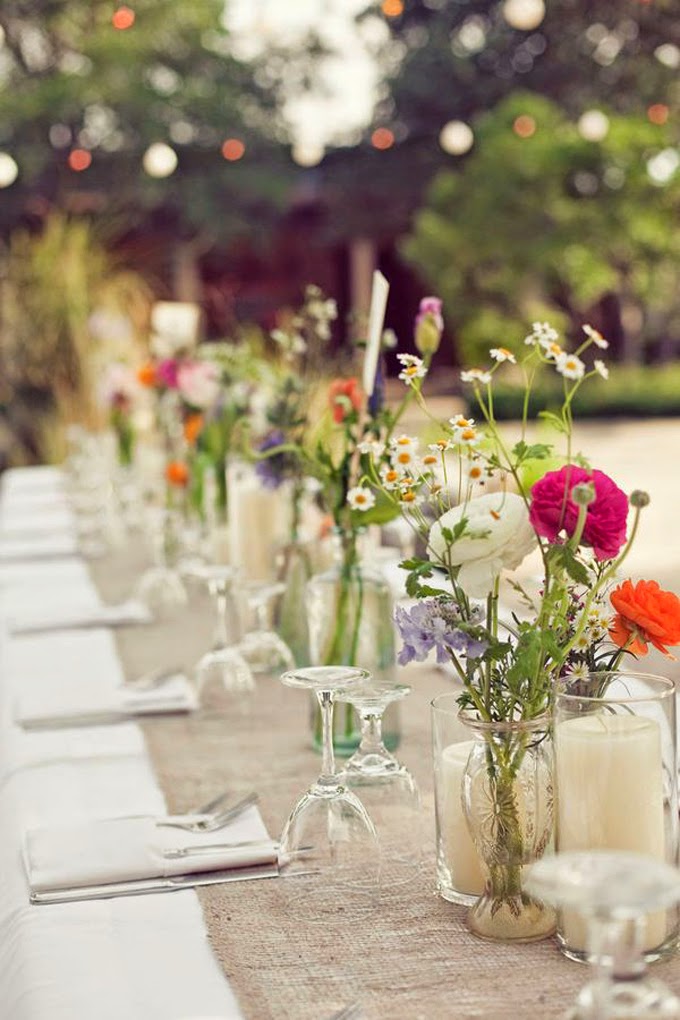 10 Country Chic and Rustic Wedding Tablescapes - Wildflowers and Vines