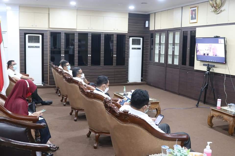 Jefridin Mengikuti Rakornas Pelaksanaan Program Prioritas Nasional Revolusi Mental Tahun 2021-2024 Secara Virtual Jefridin Mengikuti Rakornas Pelaksanaan Program Prioritas Nasional Revolusi Mental Tahun 2021-2024 Secara Virtual