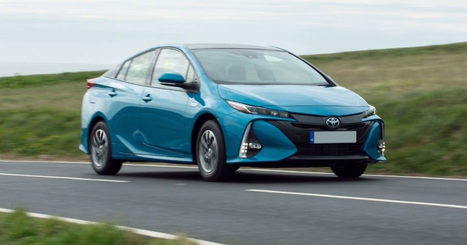 Toyota Prius Plugin Hybrid review more mpg, more cost