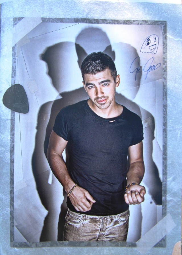 Jonas Direction News Nueva entrevista Joe Jonas Revista Trinity Star, Francia