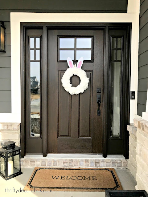 DIY bunny Easter wreath