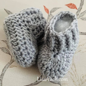 Free crochet pattern for Easy Baby Crochet Booties easy free crochet baby bootie pattern Lisa Auch Crochet