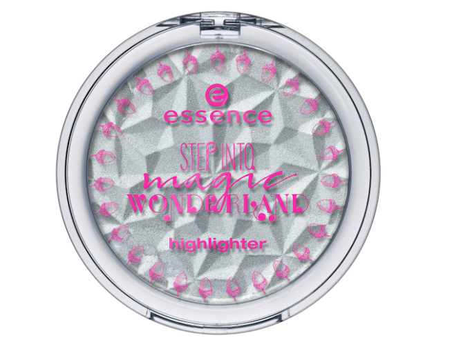 essence-step-into-magic-wonderland-illuminante