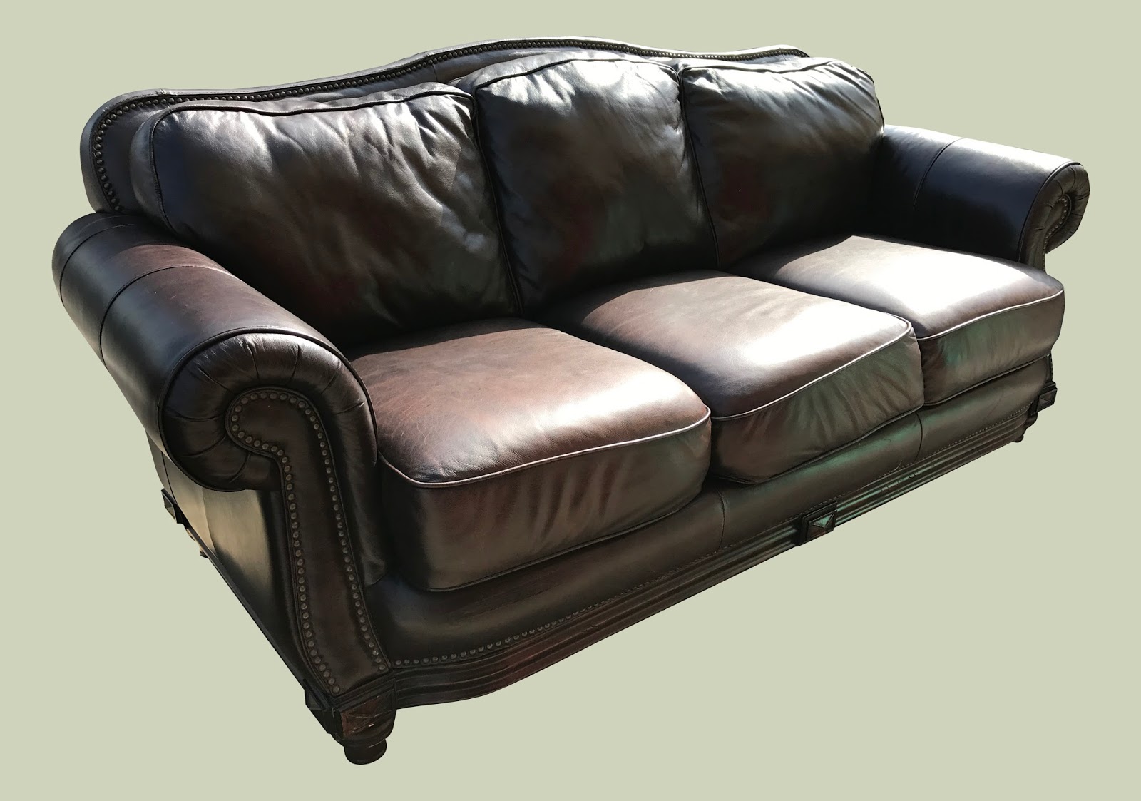 Uhuru Furniture Collectibles Dark Chocolate Leather Sofa