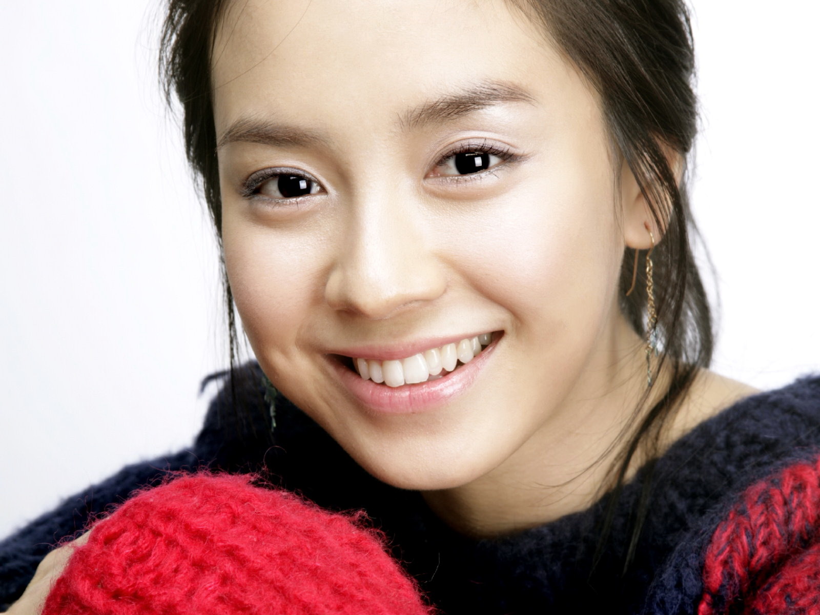 Celebrities in the world Song Ji Hyo