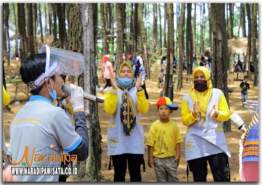 Hutan Pinus Cigore Subang