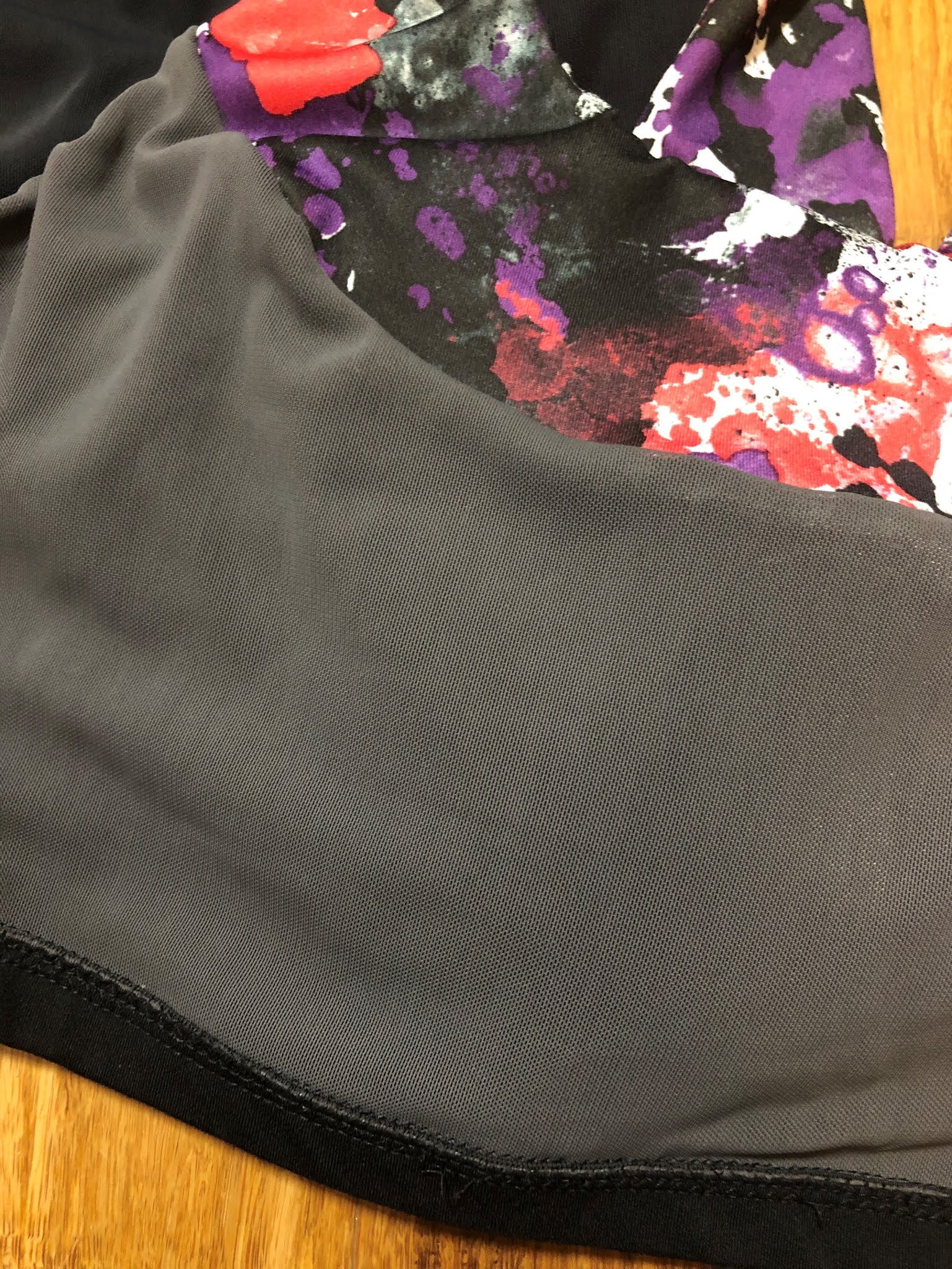 10 sewing machines & a serger New Workout wear Jalie Pika Bra/top and