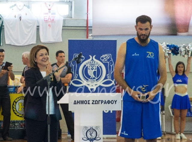 13 χρονών dating 20 ετών