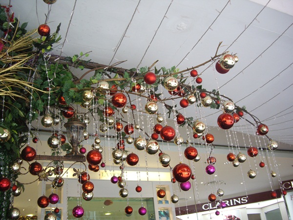 Somewhere in Singapore Blog: Christmas Decorations @ Orchard Road