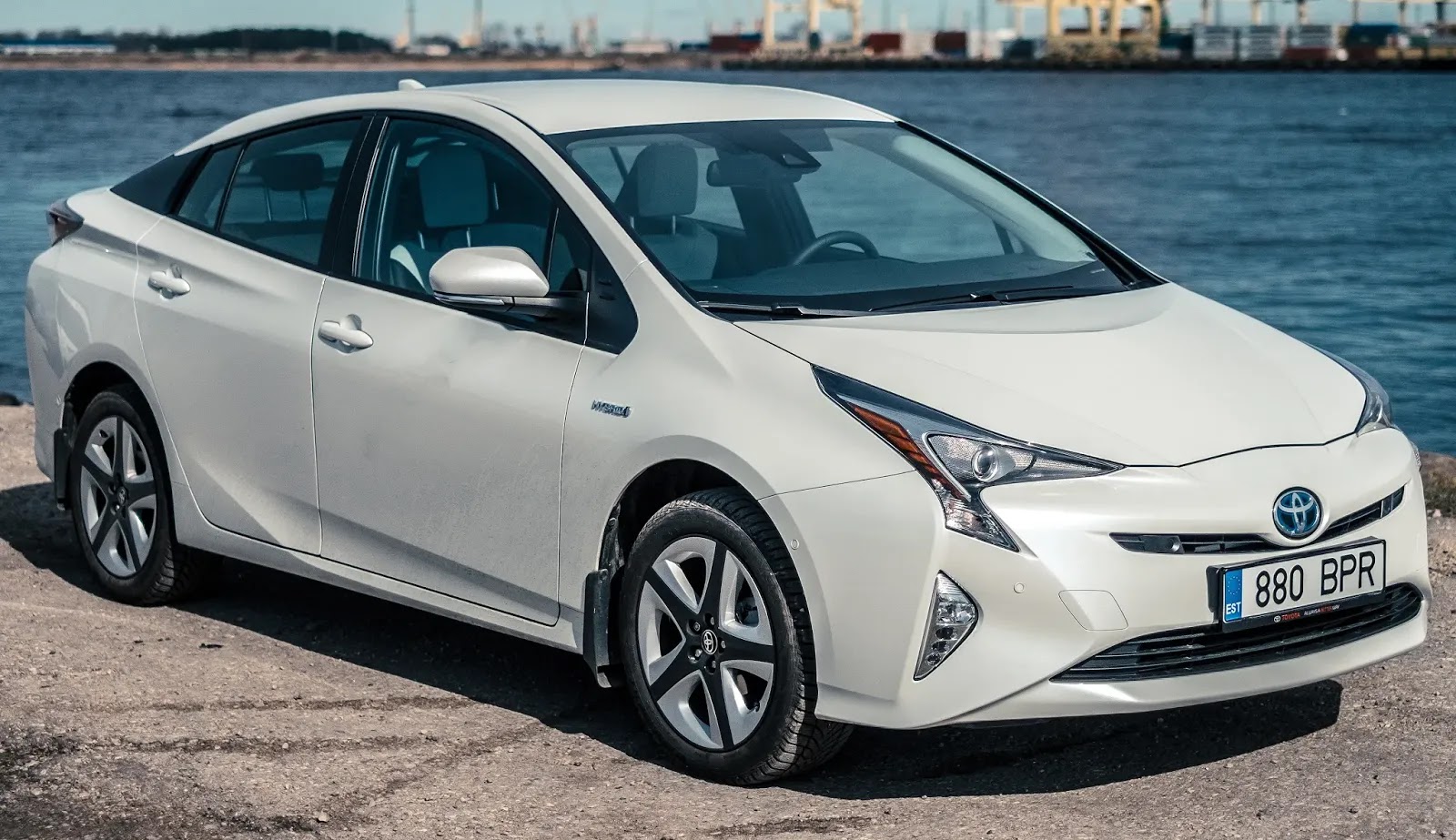 Toyota Hybrid Cars in the Philippines with Big Future