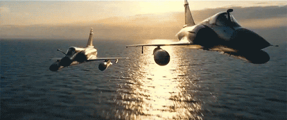 Το πιο εντυπωσιακό βίντεο με μαχητικά αεροπλάνα