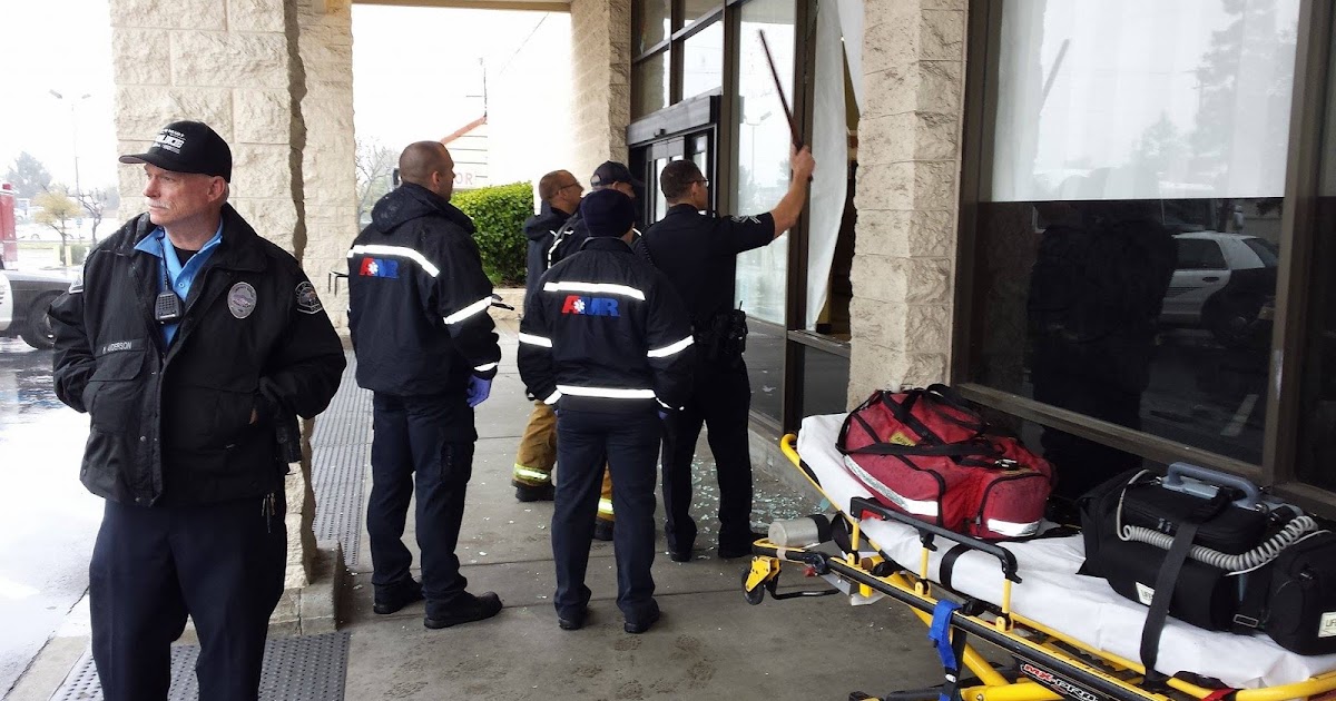 Hemet Police arrests Subject who breaks window of old Stater Brothers